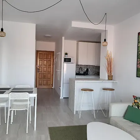 Piekny Centrum 2 Sypialnie Z Basenem * Torrevieja